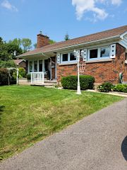 1385 7th Avenue W, Owen Sound, ON N4K 5K5