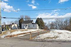6958 Notre Dame Street, Orleans - Convent Glen and Area, ON K1C 1H7