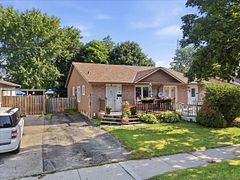 16 Palomino Drive, Brantford, ON N3P 1J7