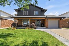 18 Courtleigh Road, St. Catharines, ON L2N 7E8