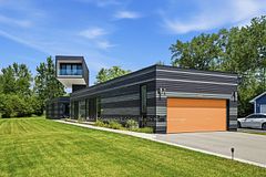 888 Edgemere Road, Fort Erie, ON L2A 1A8
