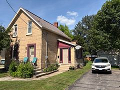 393 7th Avenue, Hanover, ON N4N 2J1