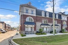677 Park Road N 17, Brantford, ON N3R 0C2