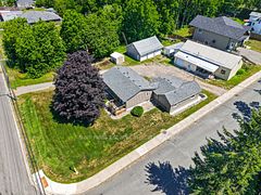 6 Ermatinger Street, Selwyn, ON K0L 2H0