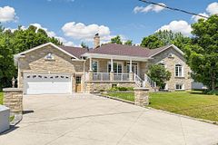 59 Campbell Crescent, South Bruce Peninsula, ON N0H 2G0