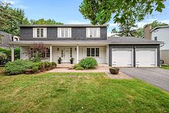 1950 Fairmeadow Crescent, Alta Vista and Area, ON K1H 7B9