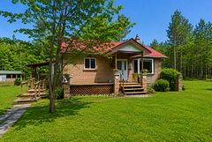 1055 Irondale Road, Minden Hills, ON K0M 2A1