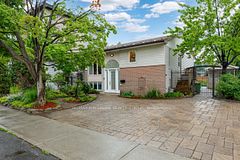 1100 Bathgate Drive, Cyrville - Carson Grove - Pineview, ON K1J 8G1