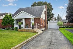 749 Duke Street, Prescott, ON K0E 1T0