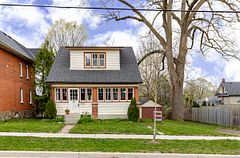 150 Benson Avenue, Peterborough, ON K9H 5Y3