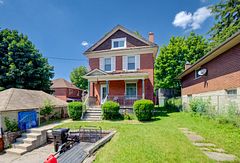 2 Samuelson Street, Cambridge, ON N1R 1J7