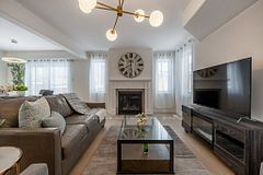 212 O'Neil Street, Peterborough, ON K9K 0H5