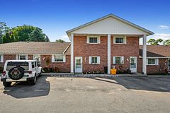 97 Dundas Street 4, Brighton, ON K0K 1H0
