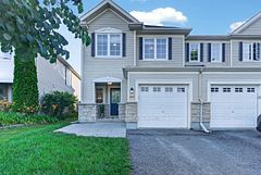 640 Kilbirnie Drive, Barrhaven, ON K2J 0G7