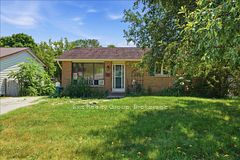 23 Van Alstine Drive, Quinte West, ON K8V 6K4