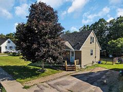 144 Francis Street, Renfrew, ON K7V 1C4