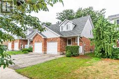 426 Downsview Place, Waterloo, ON N2K 3T9