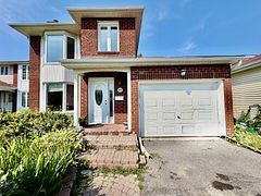 1039 Karsh Drive, Hunt Club - South Keys and Area, ON K1G 4N2