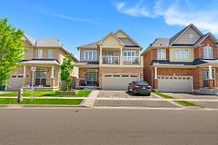 9 Price Street Lower, Brant, ON N3T 0R3