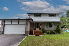 386 Lambton Place, Thunder Bay, ON P7C 5M1