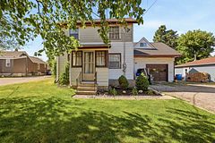 96 Beaumont Crescent, Guelph, ON N1E 6B1