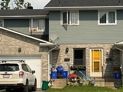255 Melanie Avenue, Kingston, ON K7M 8C2