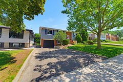 164 Hanover Place, Hamilton, ON L8K 5X6