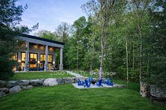 35 Estate Drive SE, Muskoka Lakes, ON P0B 1J0