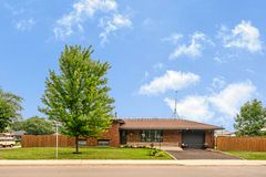101 Kentley Drive, Hamilton, ON L8E 1A5
