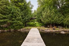 1057 H R S Road, Bracebridge, ON P1L 1X1