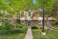 383 Edinburgh Road S 30, Guelph, ON N1G 2K7