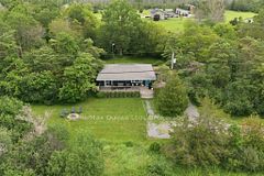 6 Grays Lane, Prince Edward County, ON K0K 1P0