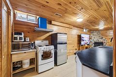 9 Holm Street, Cambridge, ON N3C 3N3