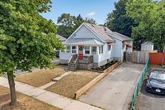 6 Appel Street, London East, ON N5Y 1P9
