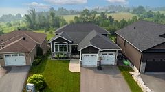 11 Kingdon Avenue, Selwyn, ON K0L 2H0