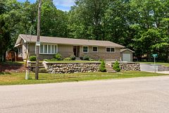 9650 Joanne Avenue, Lambton Shores, ON N0M 1T0