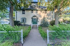 5214 Third Avenue, Niagara Falls, ON L2E 4M4