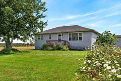 958 Highland Road E, Hamilton, ON L8J 3G9
