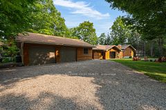 1319 Wolf Circle, Algonquin Highlands, ON P0A 1E0