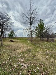 8 Morningside Drive, Rideau Lakes, ON K7A 4S5