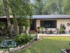 6087 Birch Lane, Lambton Shores, ON N0N 1J1