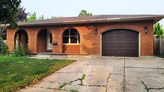 16 Mayfair Court, St. Catharines, ON L2M 7K5
