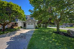 737 Mackendrick Drive, Kincardine, ON N2Z 3A4