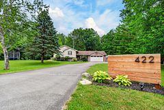 422 Gardenville Road, Prince Edward County, ON K0K 1L0