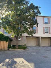 423 Everglade Crescent, London North, ON N6H 4M8