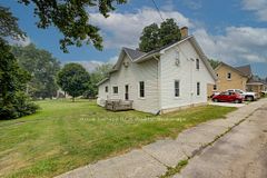14 William Street, Perth East, ON N0K 1M0