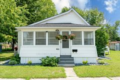 461 Selkirk Street, Chatham-Kent, ON N8A 3X9