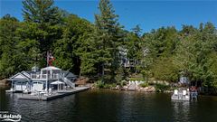 1032 KINGSETT Road, Muskoka Lakes, ON P0B 1J0