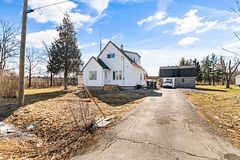 95 Oxford Road, Welland, ON L3B 5N4