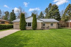 438 West Mile Road, London North, ON N6H 3M2